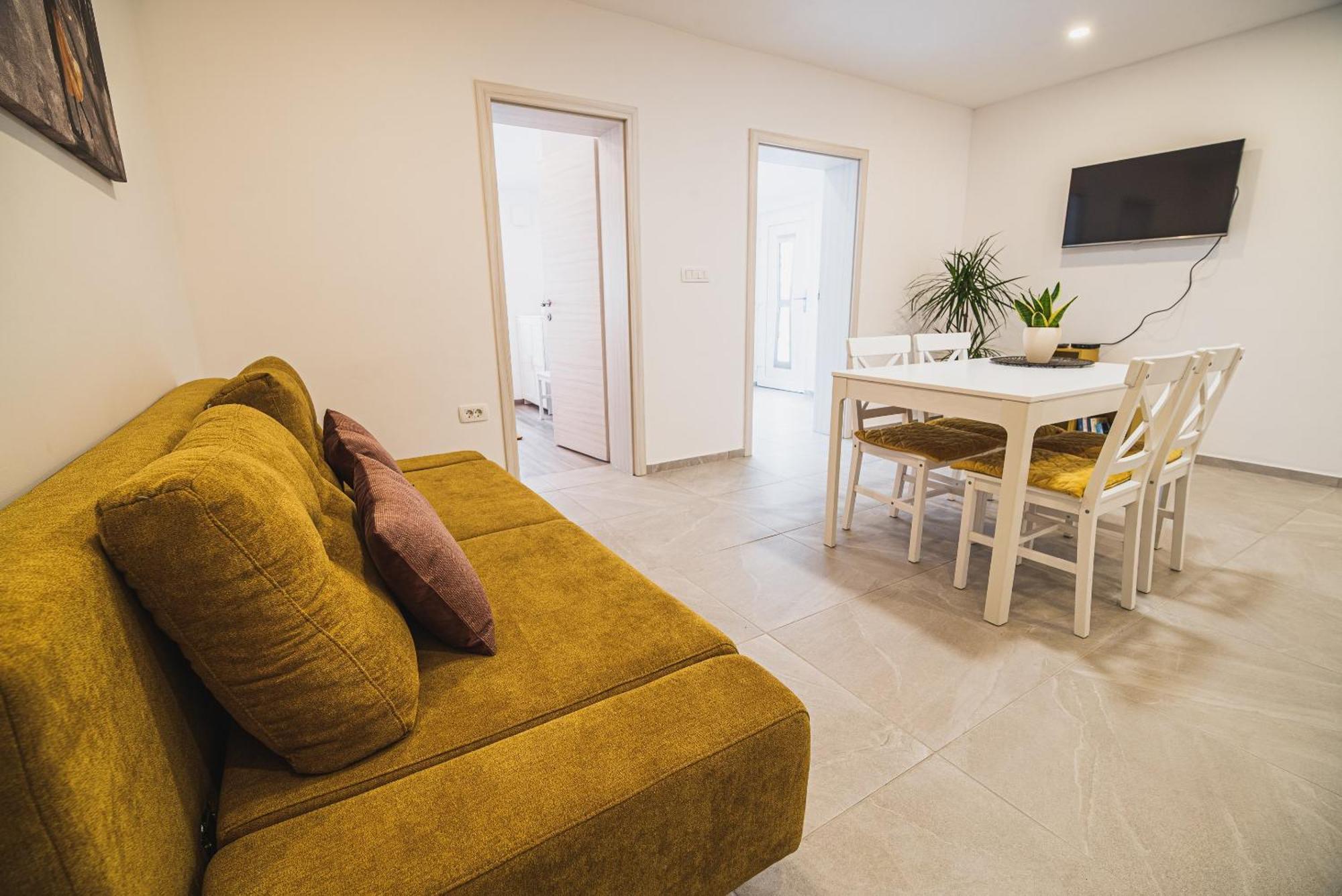 Gotar Apartment With Garden Kobarid Exterior foto