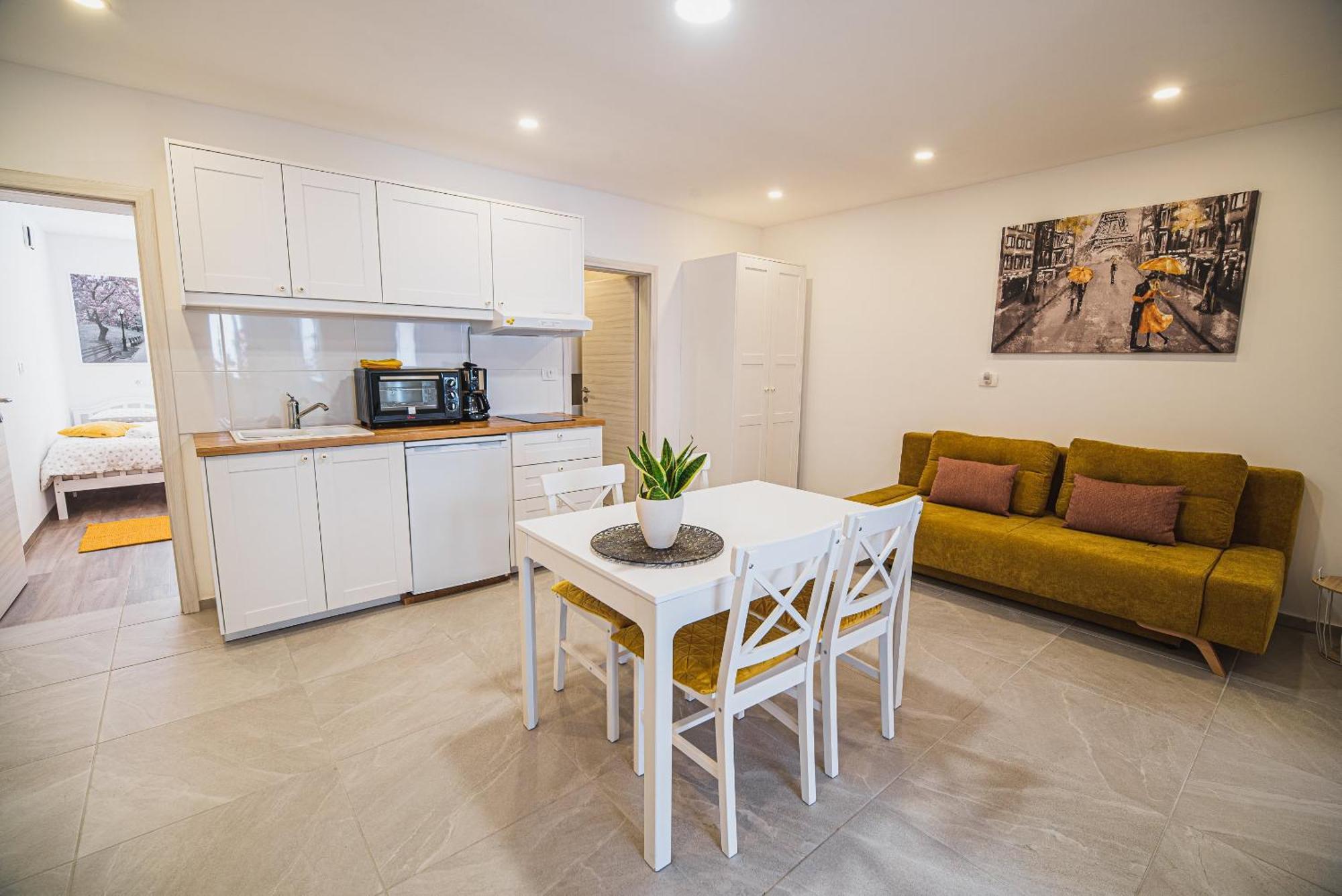 Gotar Apartment With Garden Kobarid Exterior foto