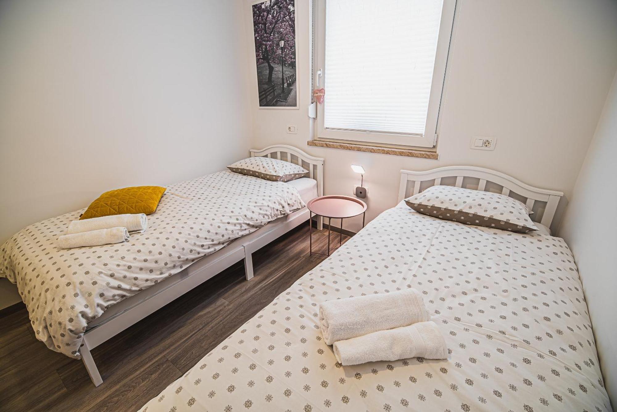 Gotar Apartment With Garden Kobarid Exterior foto